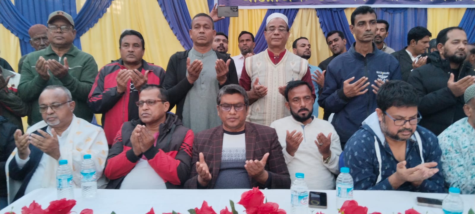 দিনাজপুর পৌর বিএনপি ৩নং ওয়ার্ড শাখার উদ্যোগে নির্বাচনী প্রচারণা ও দোয়া মাহফিল অনুষ্ঠিত