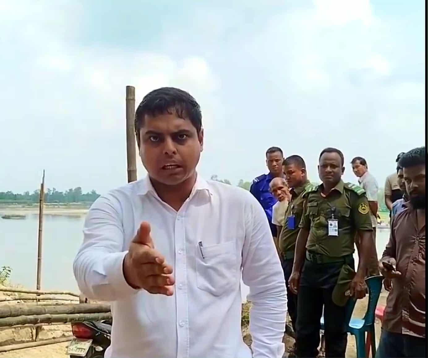 সাংবাদিকদের সন্ত্রাসী বলা ম্যাজিস্ট্রেটকে প্রকাশ্যে ক্ষমা চাইতে হবে: বিএমএসএফ