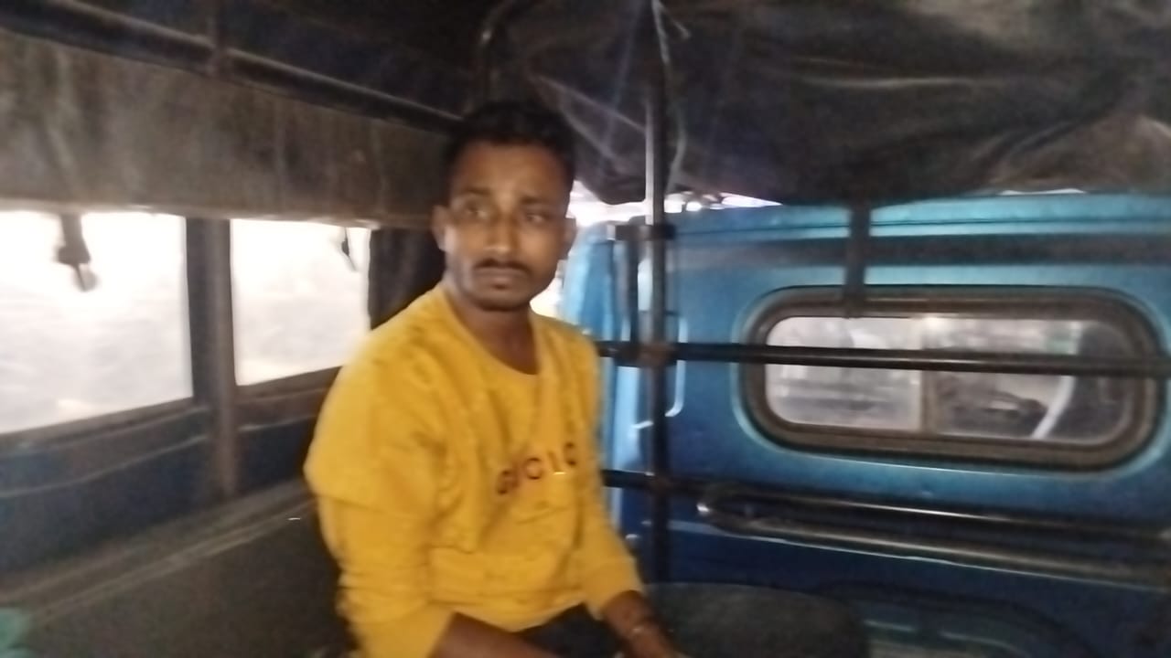 নিউ মুন ফ্রেস আবাসিক হোটেলে পুলিশের অভিযান, মাদকসহ গ্রেফতার এক
