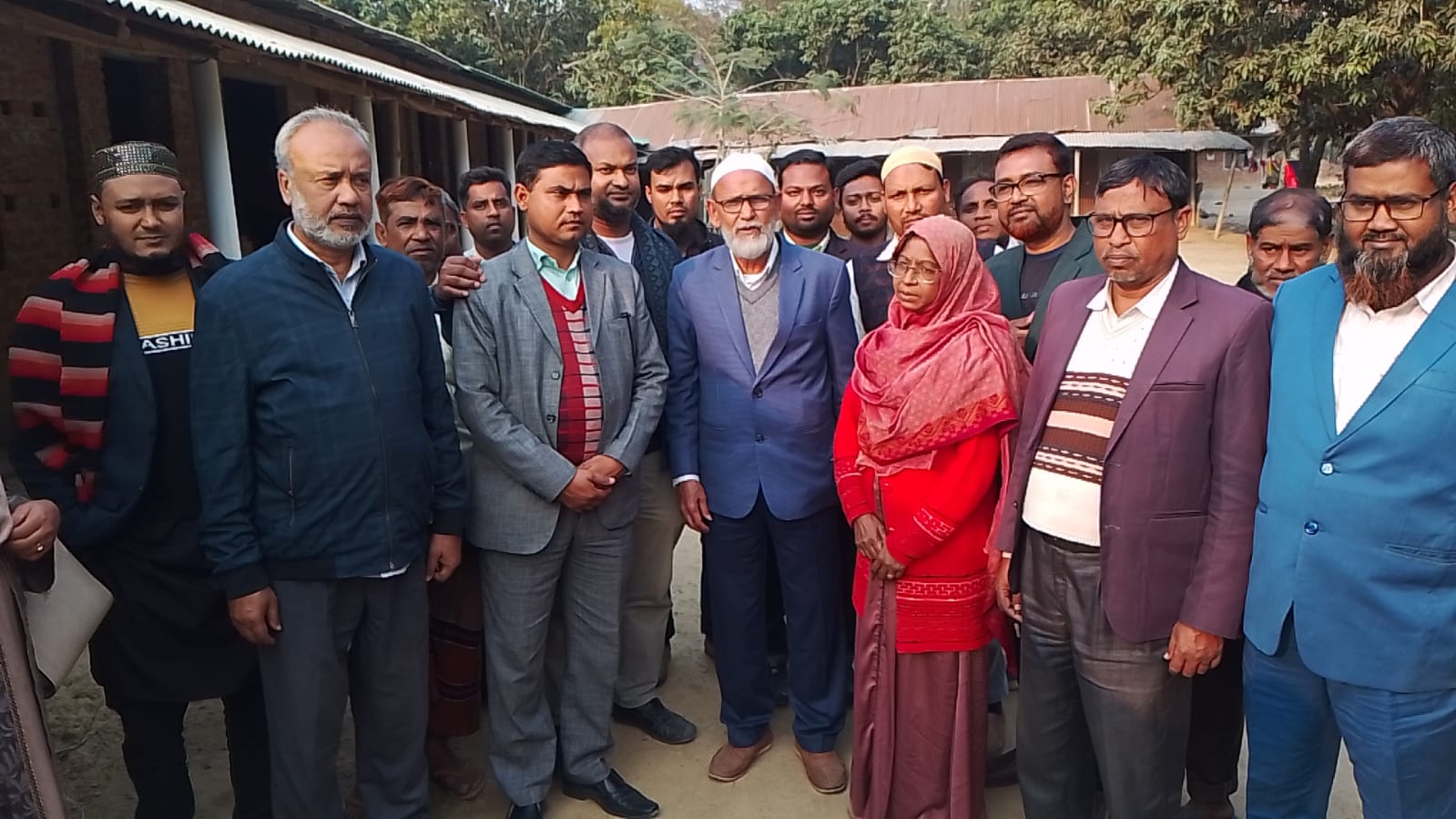 নিয়ামতপুরে বেসরকারি বিদ্যালয়ের প্রধান শিক্ষকদের সঙ্গে নওগাঁ -১ আসনে ধানের শীষের প্রার্থীর মতবিনিময় সভা অনুষ্ঠিত